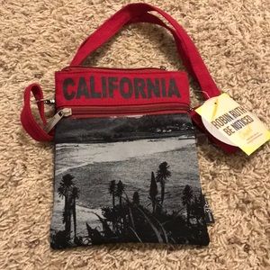 NWT-Robin Ruth over the shoulder California bag